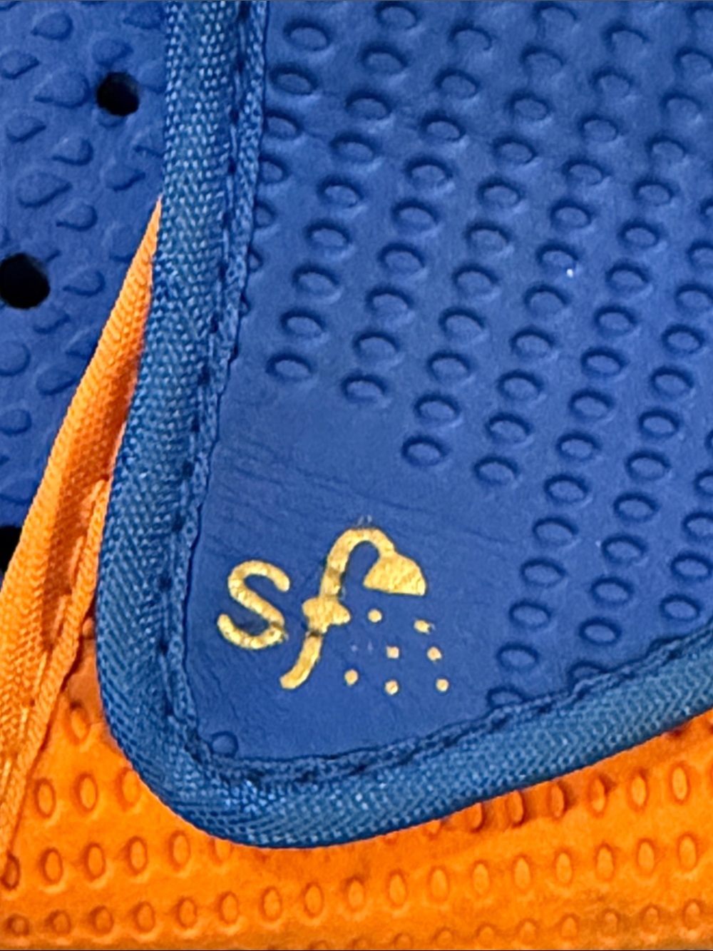 Boys ShowaFlops shower shoes - Picture 2 of 12